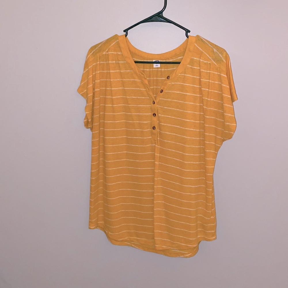 Old Navy yellow and white striped t-shirt